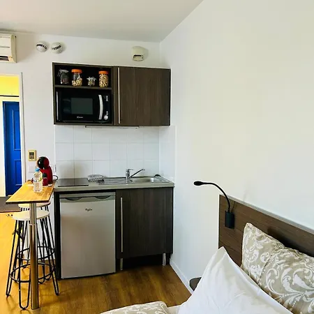 Appartement Cozy, Clim & Netflix, Quai De Marne