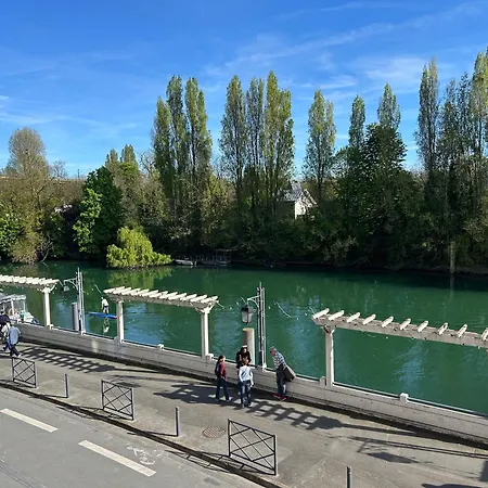 Cozy, Clim & Netflix, Quai De Marne Nogent-sur-Seine