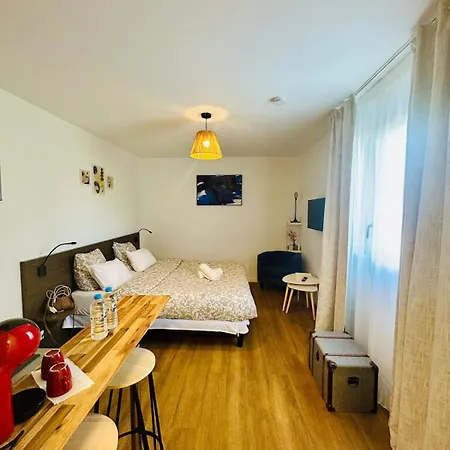 Apartamento Cozy, Clim & Netflix, Quai De Marne *